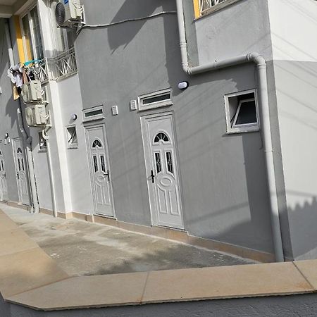 شقة Ulliri تيرانا المظهر الخارجي الصورة